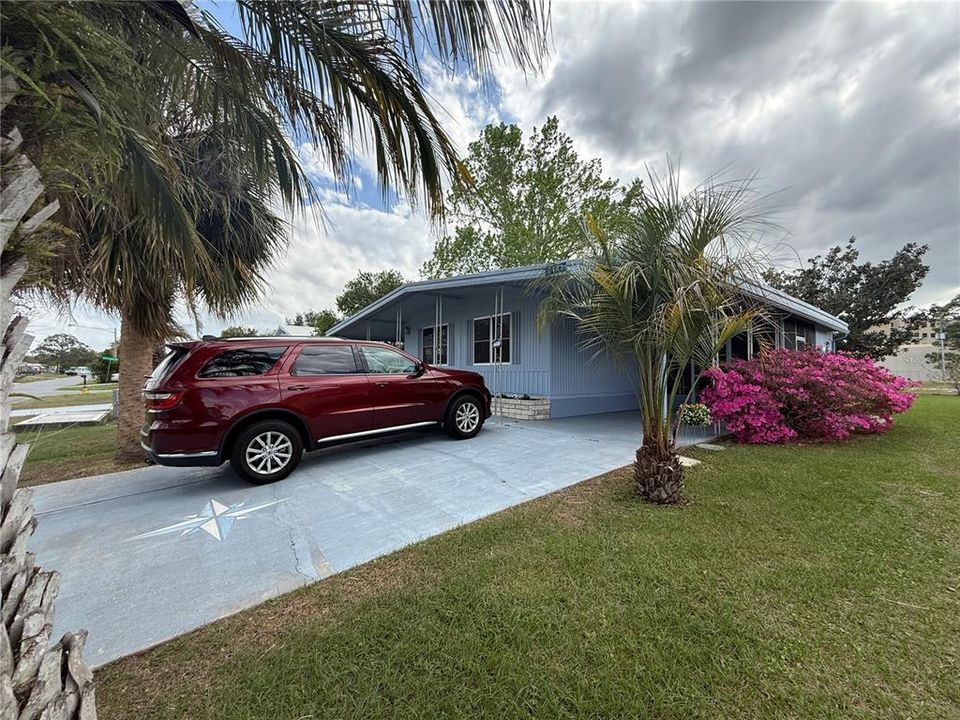 For Sale: $154,900 (2 beds, 2 baths, 1200 Square Feet)