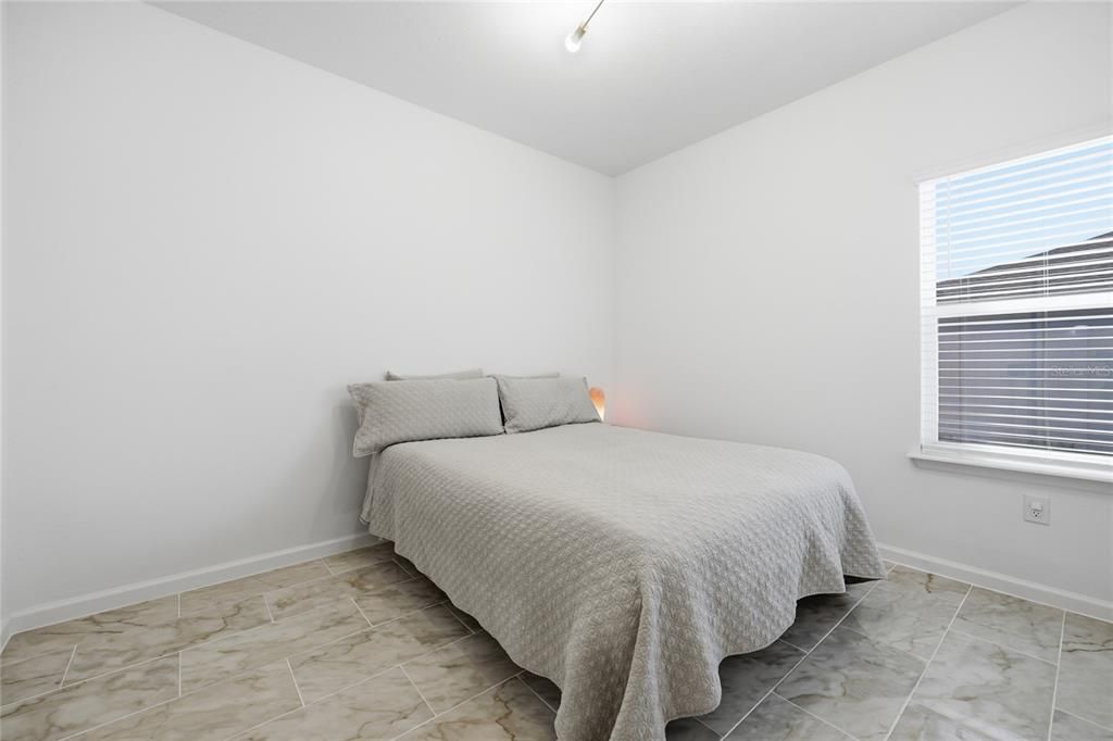 待售: $302,500 (3 贝兹, 2 浴室, 1779 平方英尺)