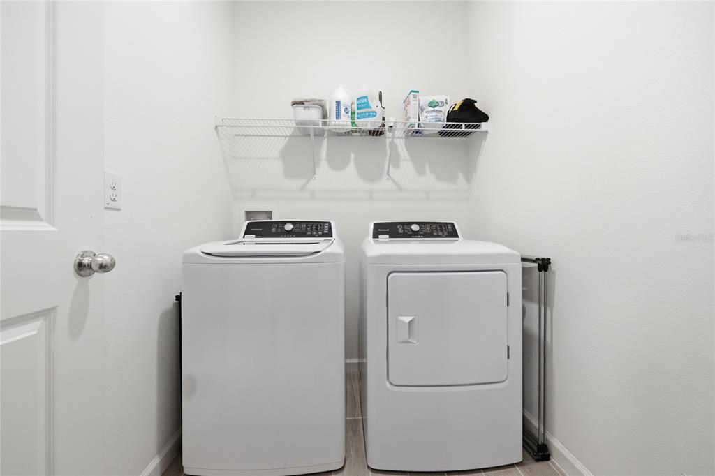 待售: $302,500 (3 贝兹, 2 浴室, 1779 平方英尺)