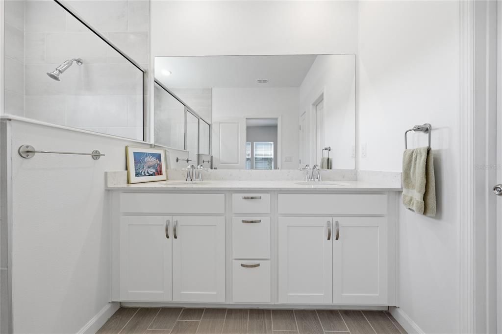 待售: $302,500 (3 贝兹, 2 浴室, 1779 平方英尺)