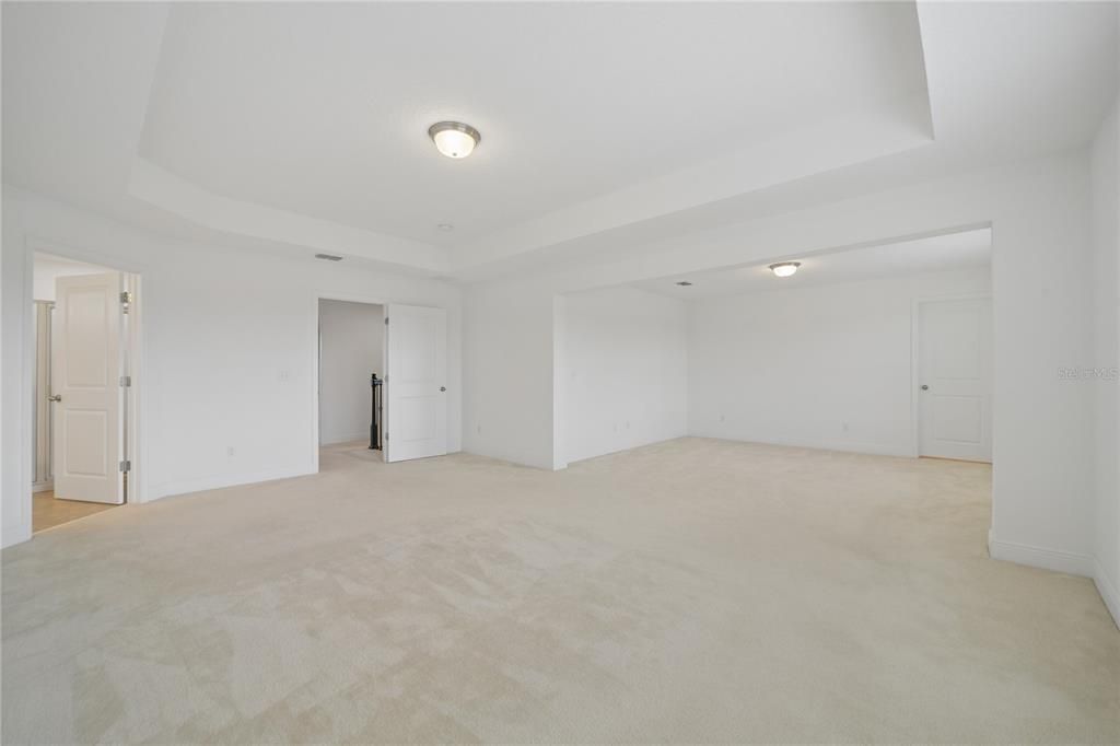 На продажу: $650,000 (4 спален, 4 ванн, 3098 Квадратных фут)