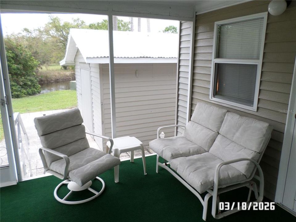 For Sale: $219,000 (1 beds, 1 baths, 747 Square Feet)