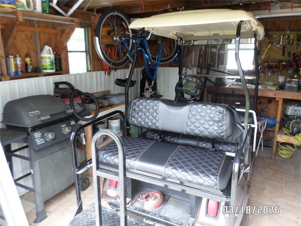 For Sale: $219,000 (1 beds, 1 baths, 747 Square Feet)