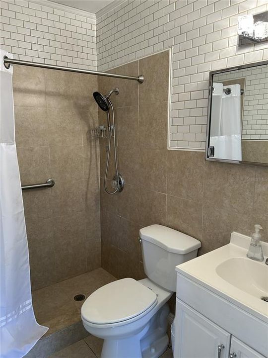 En Venta: $99,500 (2 camas, 1 baños, 875 Pies cuadrados)