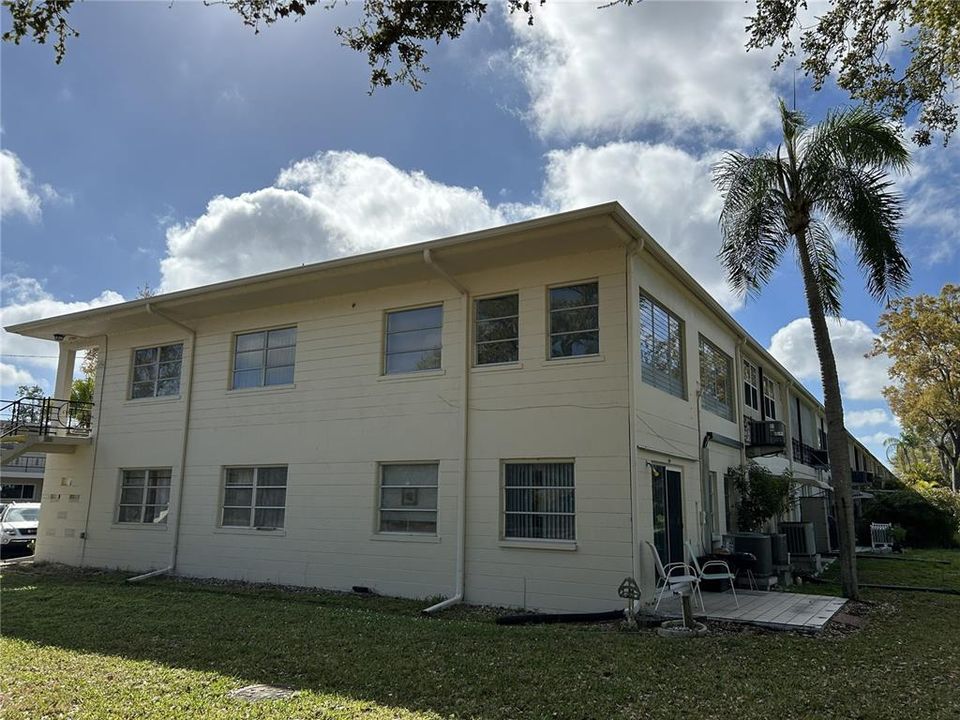 En Venta: $99,500 (2 camas, 1 baños, 875 Pies cuadrados)