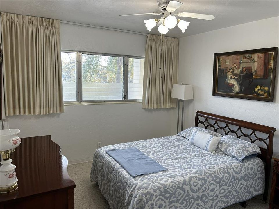 En Venta: $99,500 (2 camas, 1 baños, 875 Pies cuadrados)