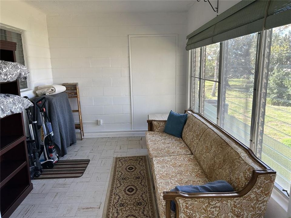 En Venta: $99,500 (2 camas, 1 baños, 875 Pies cuadrados)