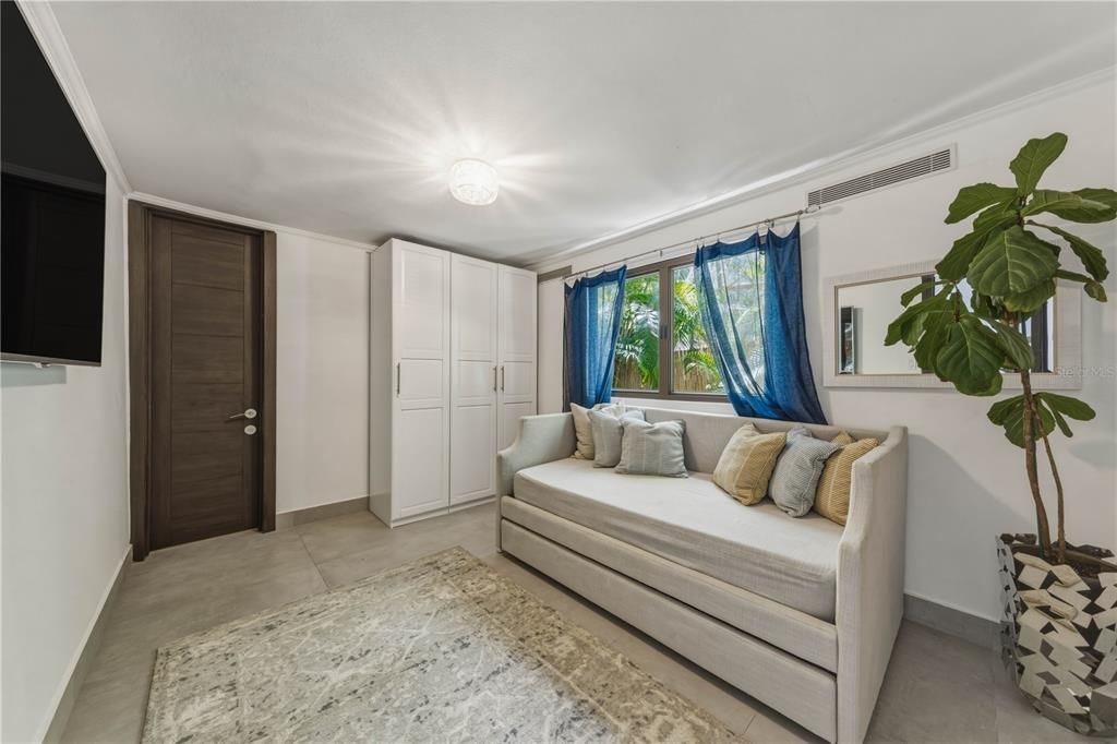 En Venta: $10,700,000 (6 camas, 7 baños, 8095 Pies cuadrados)
