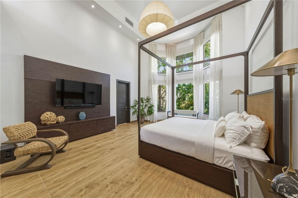 En Venta: $10,700,000 (6 camas, 7 baños, 8095 Pies cuadrados)