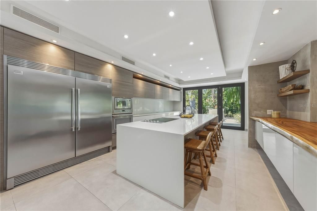 En Venta: $10,700,000 (6 camas, 7 baños, 8095 Pies cuadrados)