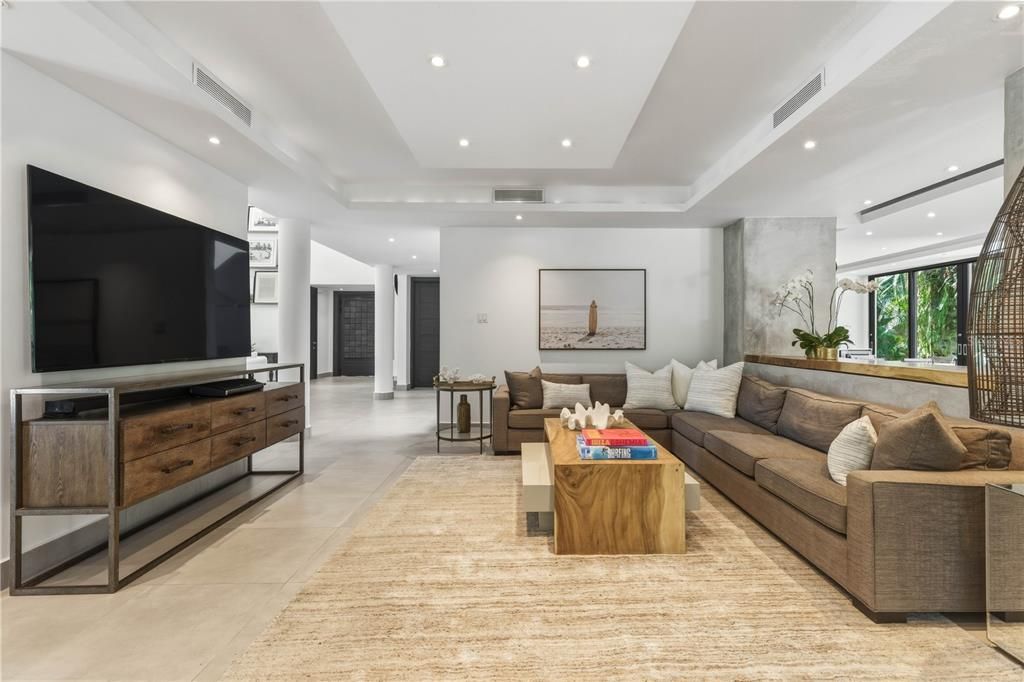 En Venta: $10,700,000 (6 camas, 7 baños, 8095 Pies cuadrados)