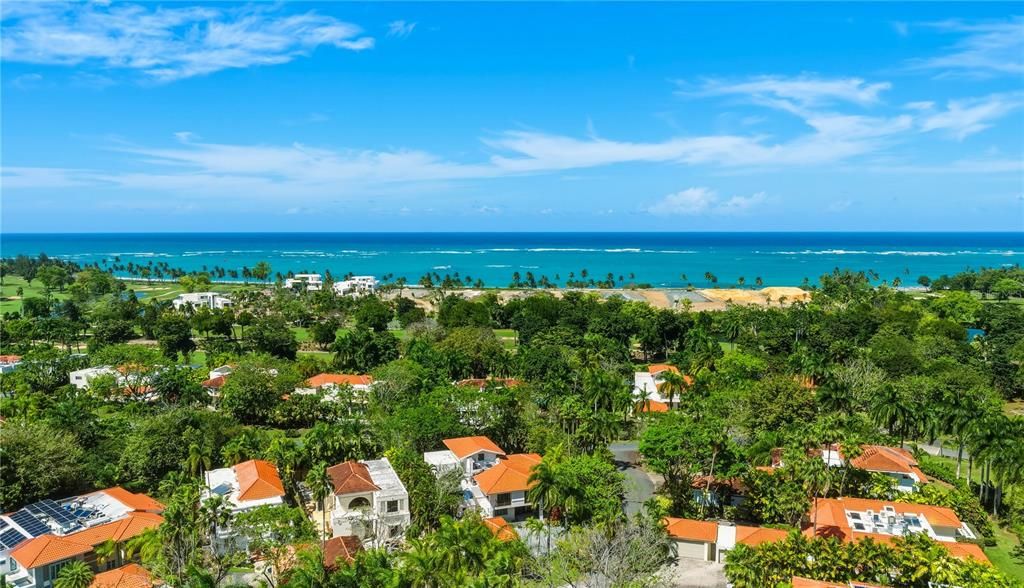 En Venta: $10,700,000 (6 camas, 7 baños, 8095 Pies cuadrados)