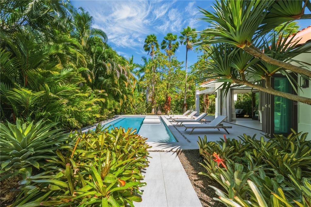 En Venta: $10,700,000 (6 camas, 7 baños, 8095 Pies cuadrados)