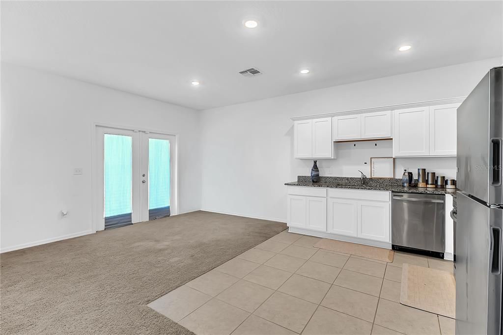 En Venta: $220,000 (3 camas, 2 baños, 1421 Pies cuadrados)