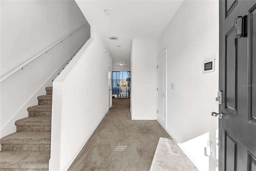 En Venta: $220,000 (3 camas, 2 baños, 1421 Pies cuadrados)