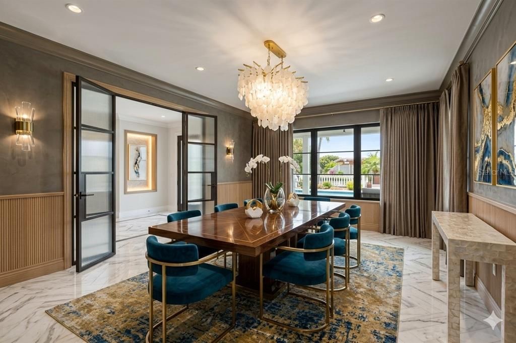 На продажу: $1,999,000 (4 спален, 3 ванн, 3366 Квадратных фут)