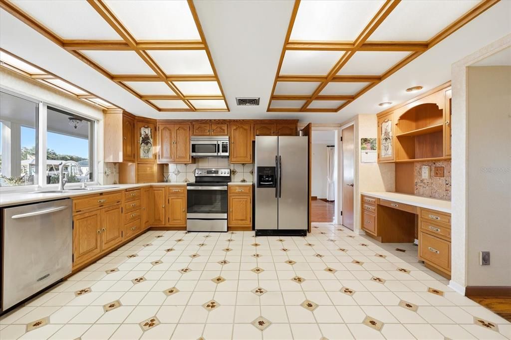 На продажу: $1,999,000 (4 спален, 3 ванн, 3366 Квадратных фут)