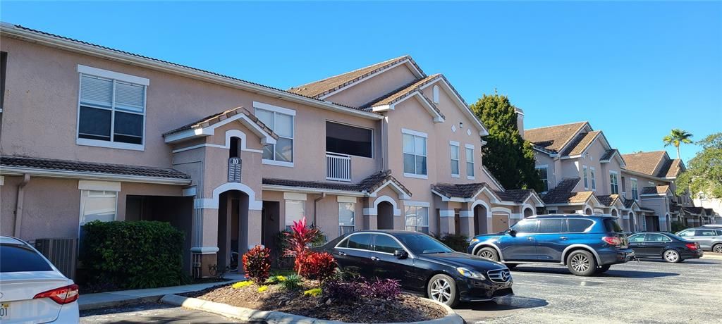 En Venta: $168,000 (2 camas, 2 baños, 1353 Pies cuadrados)