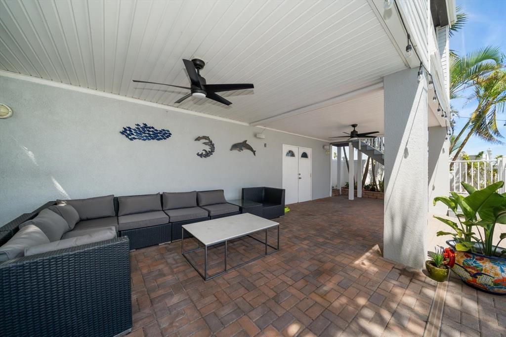 En Venta: $2,550,000 (3 camas, 2 baños, 2823 Pies cuadrados)
