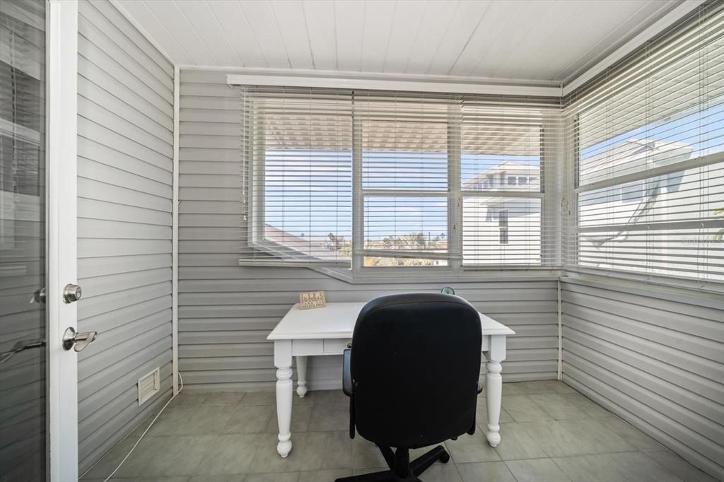En Venta: $2,550,000 (3 camas, 2 baños, 2823 Pies cuadrados)