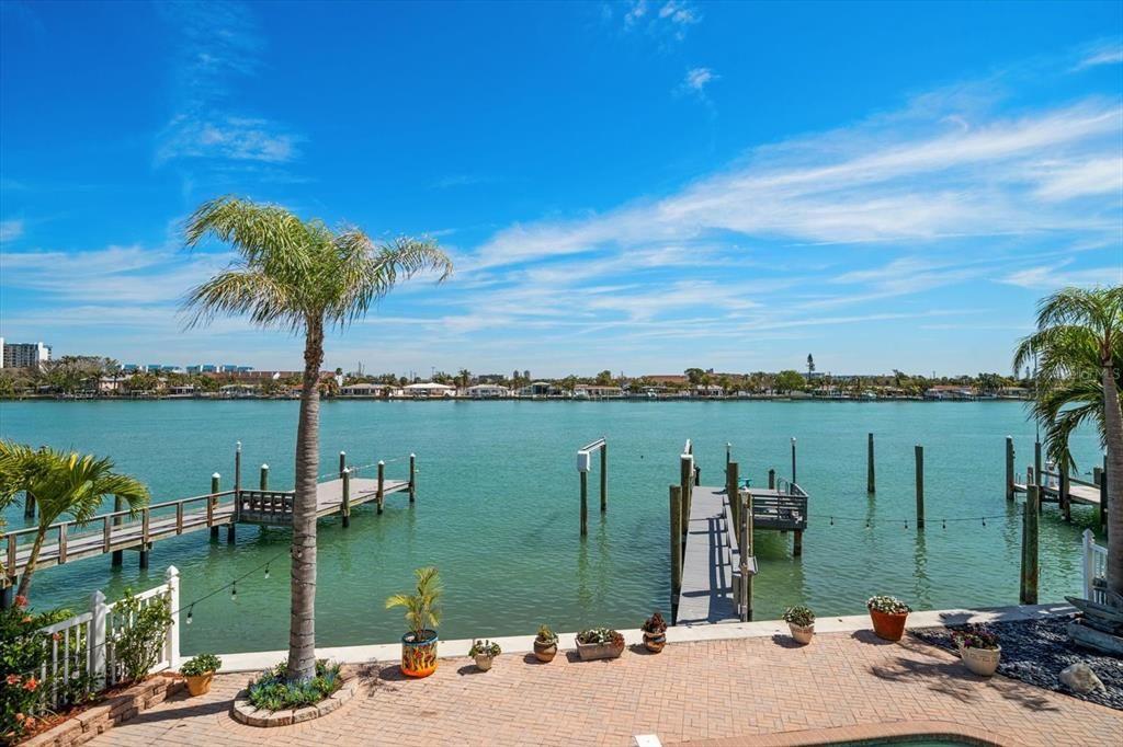 En Venta: $2,550,000 (3 camas, 2 baños, 2823 Pies cuadrados)