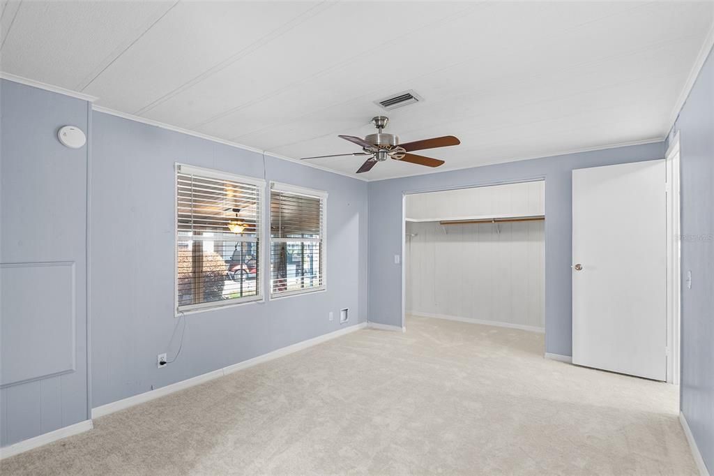 For Sale: $139,000 (2 beds, 2 baths, 1152 Square Feet)