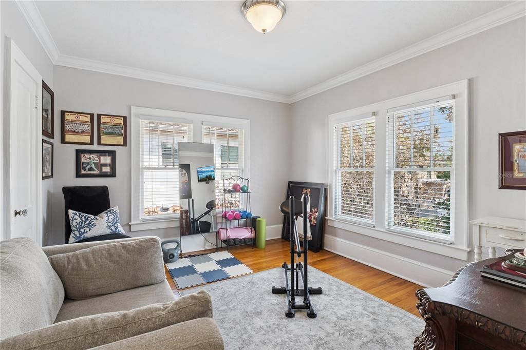 Active With Contract: $995,900 (4 beds, 3 baths, 2712 Square Feet)