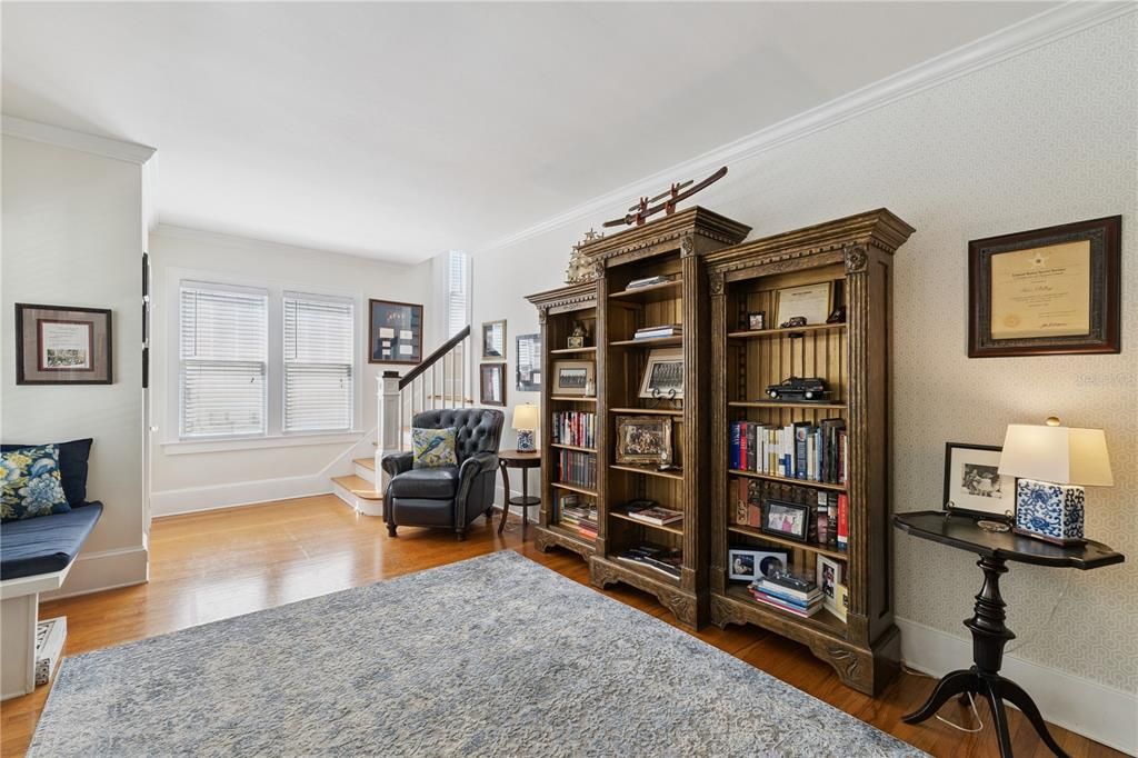 Active With Contract: $995,900 (4 beds, 3 baths, 2712 Square Feet)