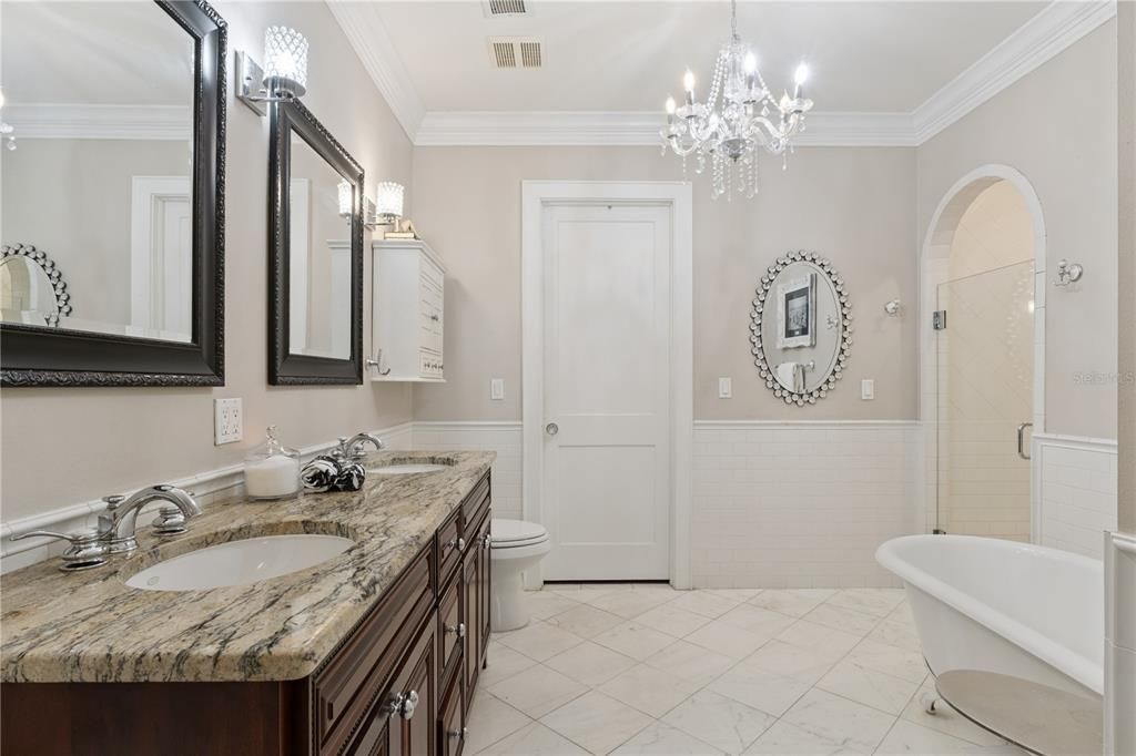 Active With Contract: $995,900 (4 beds, 3 baths, 2712 Square Feet)