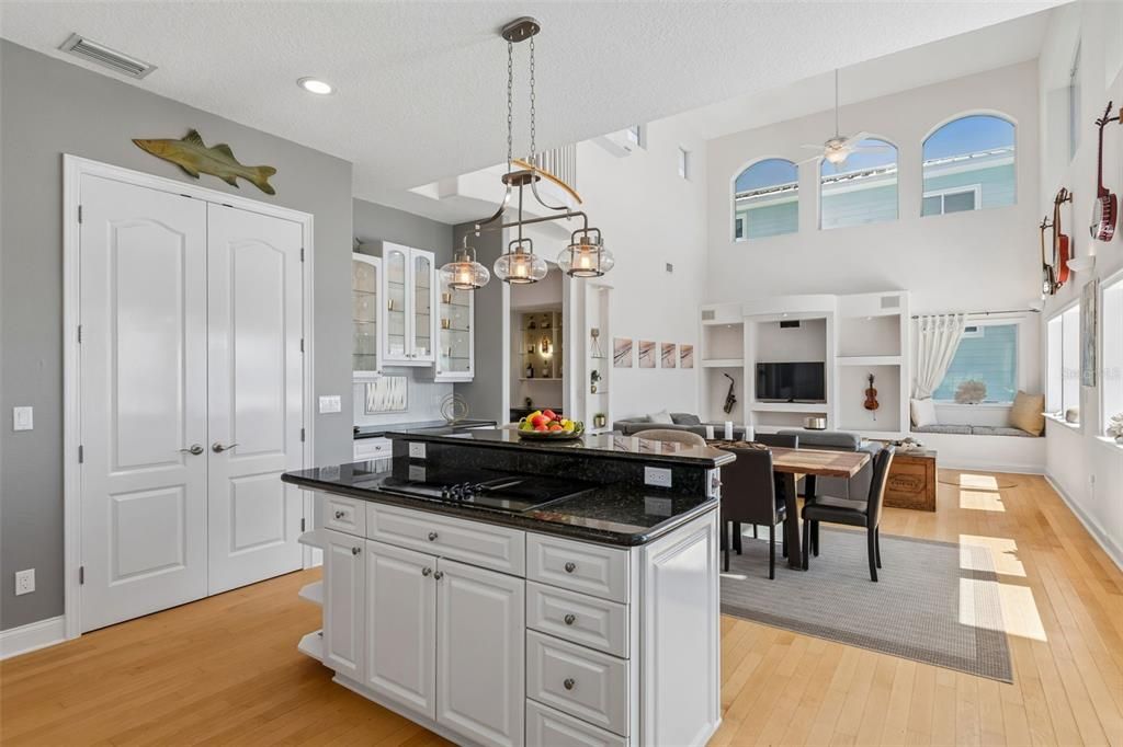For Sale: $1,929,000 (4 beds, 3 baths, 2537 Square Feet)