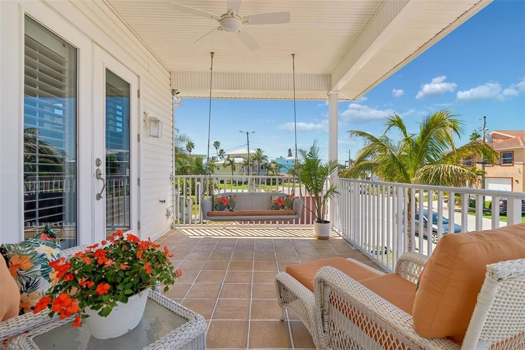 For Sale: $1,929,000 (4 beds, 3 baths, 2537 Square Feet)