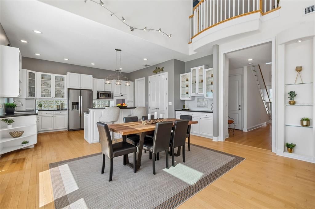 For Sale: $1,929,000 (4 beds, 3 baths, 2537 Square Feet)