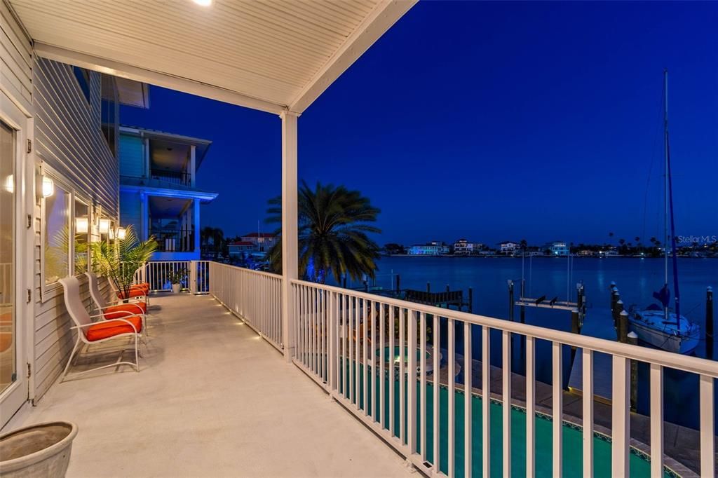 For Sale: $1,929,000 (4 beds, 3 baths, 2537 Square Feet)
