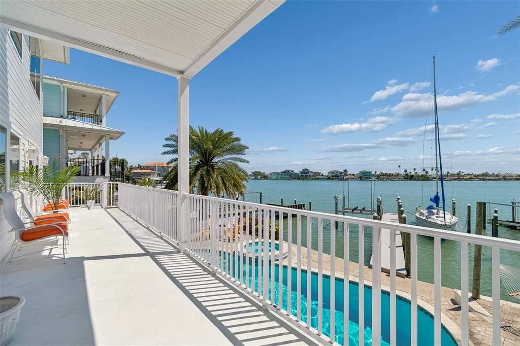 For Sale: $1,929,000 (4 beds, 3 baths, 2537 Square Feet)