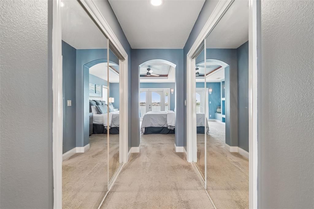 For Sale: $1,929,000 (4 beds, 3 baths, 2537 Square Feet)