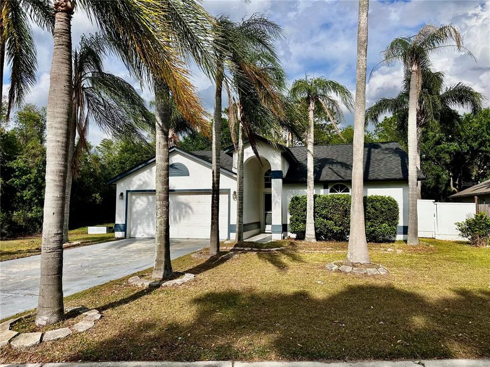 Activo con contrato: $344,999 (3 camas, 2 baños, 1109 Pies cuadrados)