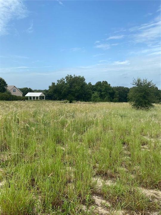 En Venta: $649,900 (12.17 acres)