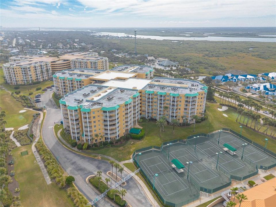 На продажу: $554,900 (3 спален, 3 ванн, 2195 Квадратных фут)