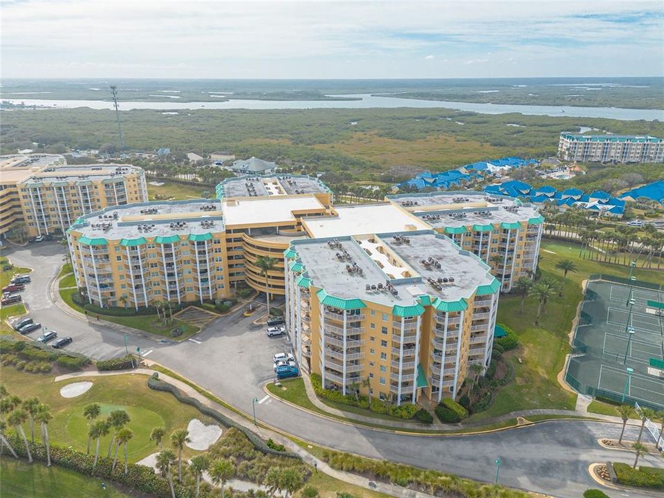 На продажу: $554,900 (3 спален, 3 ванн, 2195 Квадратных фут)