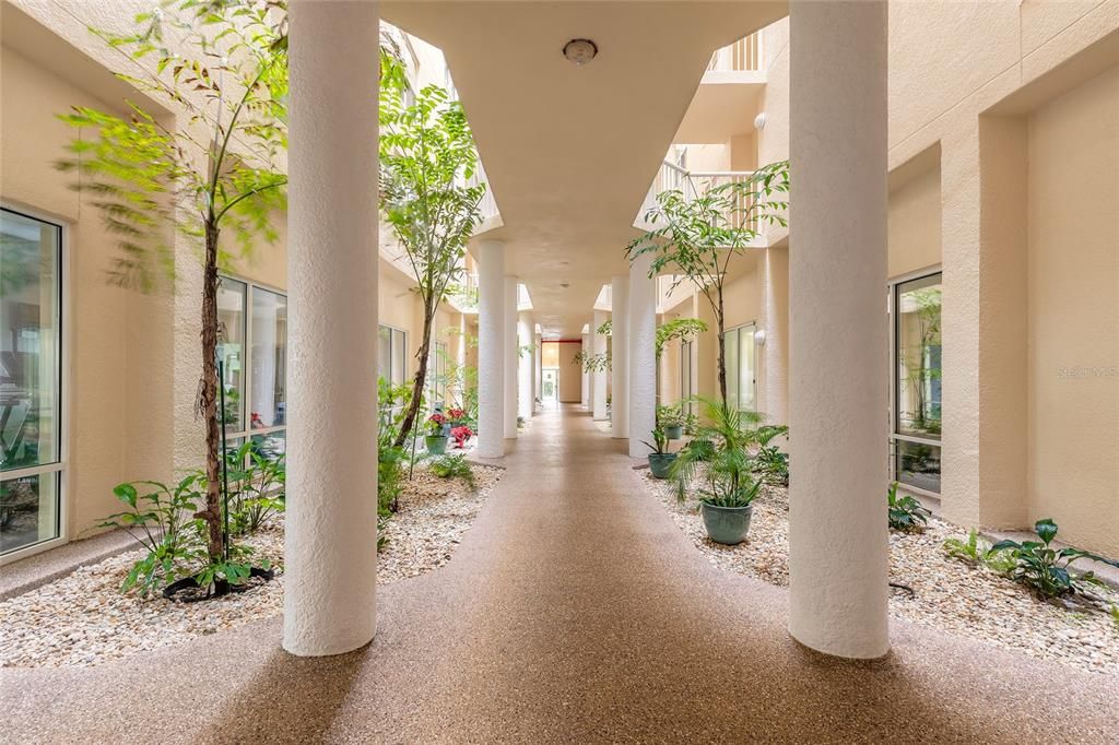 На продажу: $554,900 (3 спален, 3 ванн, 2195 Квадратных фут)