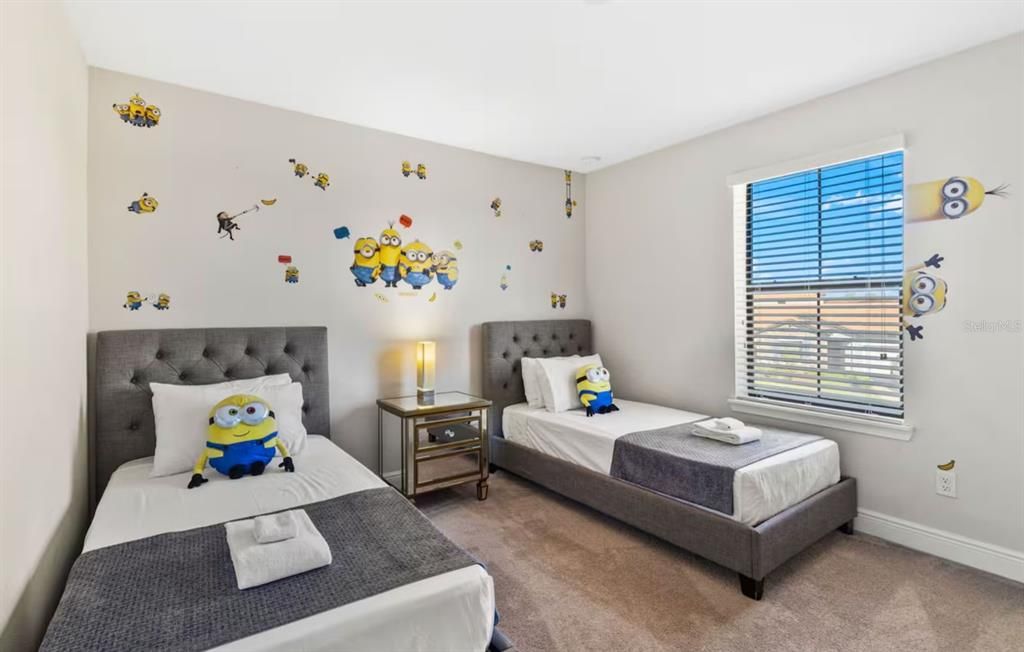 For Rent: $2,900 (4 beds, 4 baths, 2551 Square Feet)
