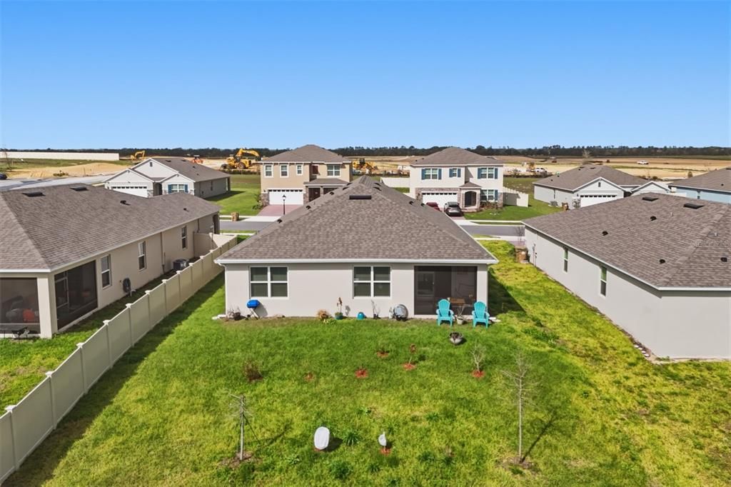 For Sale: $379,999 (4 beds, 2 baths, 1960 Square Feet)
