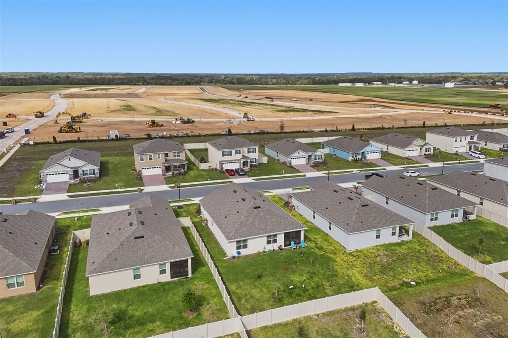 For Sale: $379,999 (4 beds, 2 baths, 1960 Square Feet)