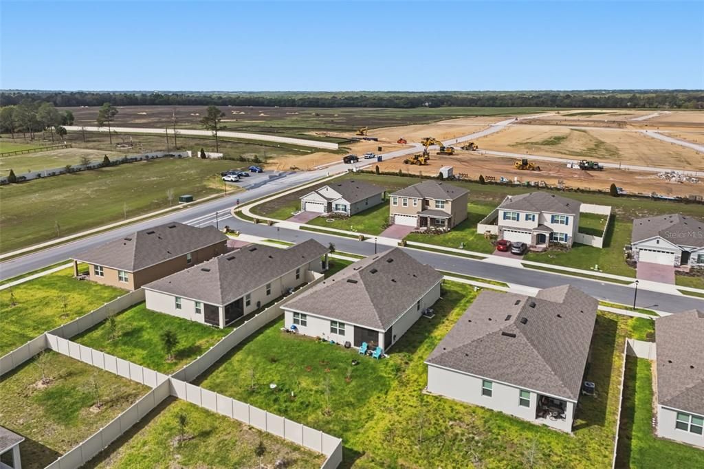 For Sale: $379,999 (4 beds, 2 baths, 1960 Square Feet)