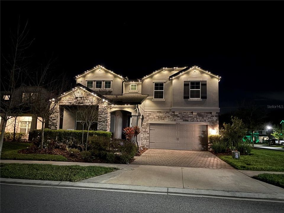 Active With Contract: $620,000 (4 beds, 2 baths, 2601 Square Feet)