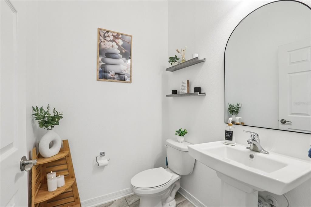 Active With Contract: $620,000 (4 beds, 2 baths, 2601 Square Feet)