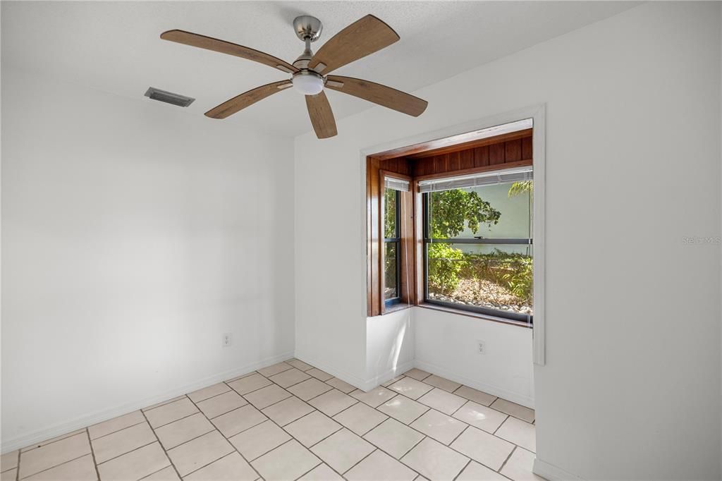 En Venta: $299,000 (3 camas, 2 baños, 1697 Pies cuadrados)