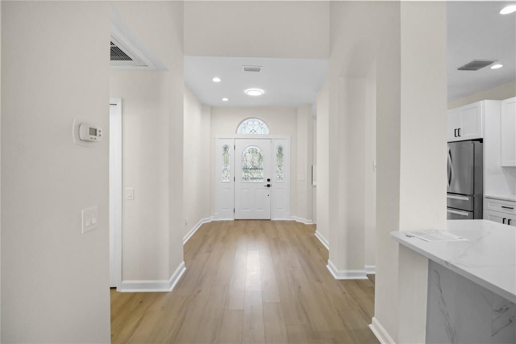 Activo con contrato: $970,000 (3 camas, 2 baños, 2674 Pies cuadrados)