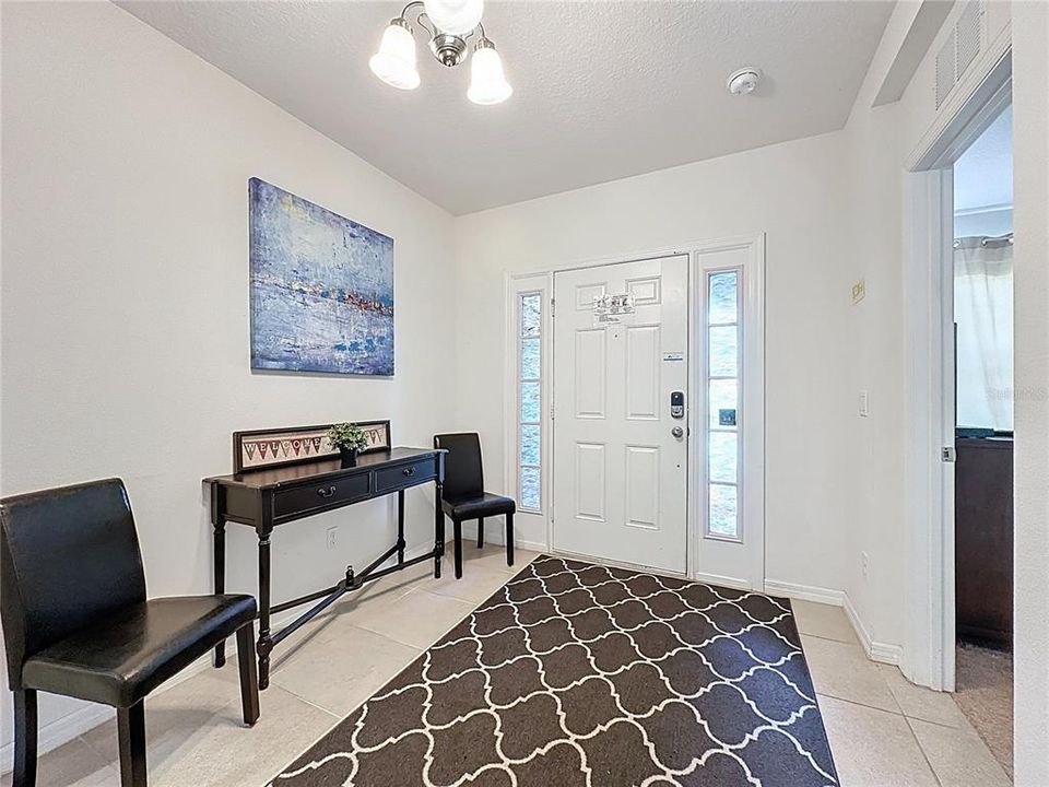 For Sale: $425,000 (4 beds, 3 baths, 1965 Square Feet)