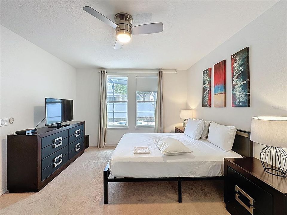 For Sale: $425,000 (4 beds, 3 baths, 1965 Square Feet)